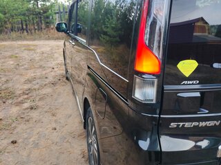 2015 Honda Stepwgn V, чёрный, 1950000 рублей, вид 3
