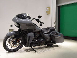 2018 Harley-Davidson CVO Road Glide, серый, 2150000 рублей, вид 4