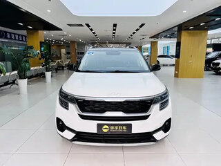 2022 Kia KX3, белый, 1540000 рублей, вид 5