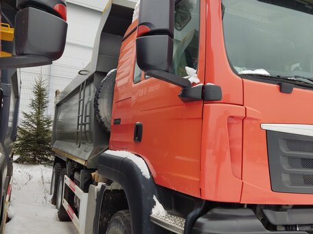 2021 Sinotruk Howo T5G, красный, 6250000 рублей, вид 2
