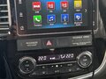2017 Mitsubishi Outlander III Рестайлинг 2, белый, 1950000 рублей - вид 6