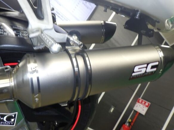 2009 Aprilia RSV1000 R, белый, 470000 рублей - вид 8