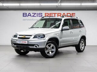 2018 Chevrolet Niva I Рестайлинг, серебристый, 899000 рублей, вид 1