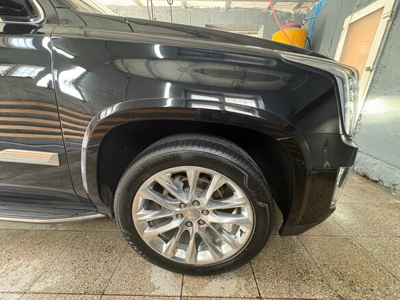 2018 Cadillac Escalade IV, чёрный, 5500000 рублей - вид 15