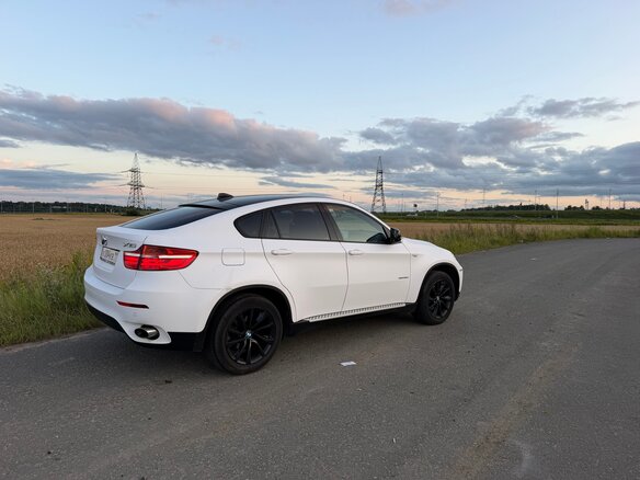 2014 BMW X6 30d I (E71) Рестайлинг, белый, 2400000 рублей - вид 7