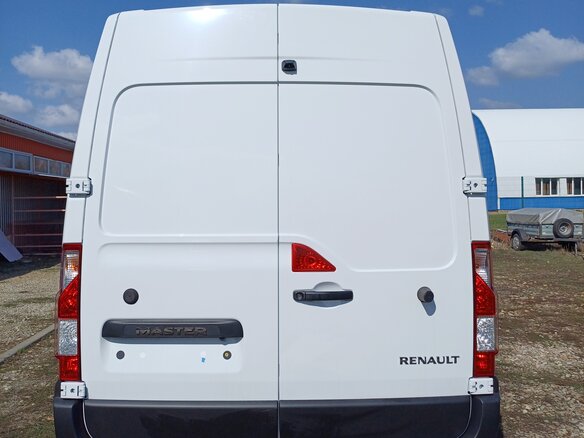 2024 Renault Master, белый, 5200000 рублей - вид 9