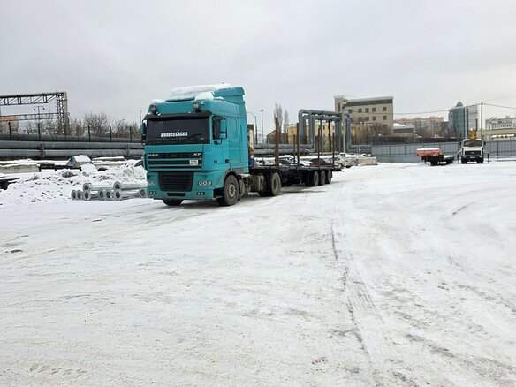 2004 DAF 95XF, синий, 2300000 рублей - вид 7