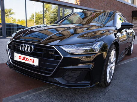 2021 Audi A7 45 TFSI II (4K), чёрный, 4380000 рублей, вид 2