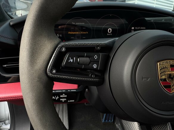 2021 Porsche Taycan Turbo I, белый, 12990000 рублей - вид 17