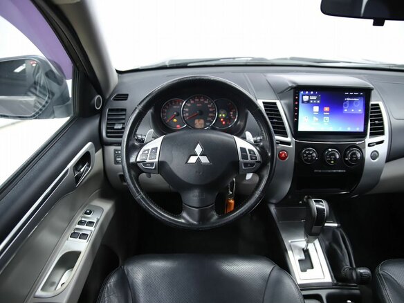 2011 Mitsubishi Pajero Sport II, коричневый - вид 12
