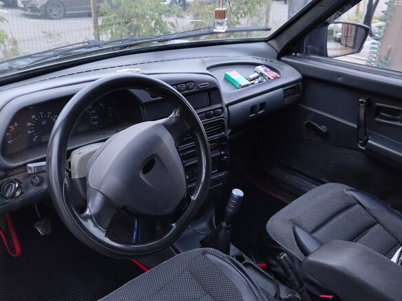 2005 Lada (ВАЗ) 2113, чёрный - вид 5