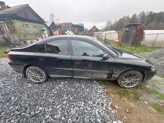 2004 Volvo S60 I Рестайлинг, чёрный, 450000 рублей, вид 2