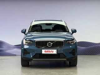 2023 Volvo XC40 I Рестайлинг, голубой, 3983055 рублей, вид 2