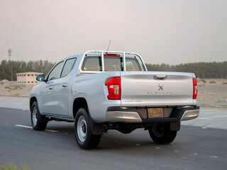 2023 Peugeot Landtrek, серебристый, 4331932 рублей, вид 5