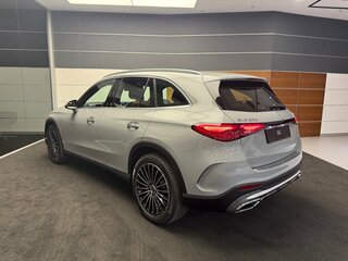 2025 Mercedes-Benz GLC 300 II (X254), серый, 9199000 рублей, вид 2