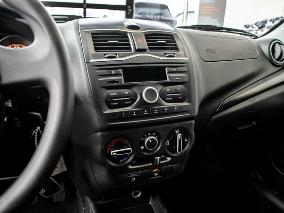 2026 Lada (ВАЗ) Granta Cross I Рестайлинг, чёрный, 1196000 рублей - вид 13