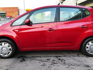 2013 Kia Venga 5-speed I, красный, 800000 рублей, вид 2