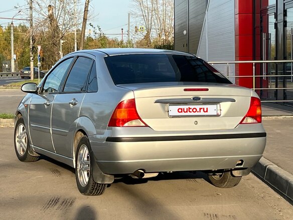 2005 Ford Focus I Рестайлинг, серый, 249999 рублей - вид 9