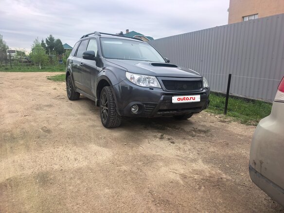2011 Subaru Forester III Рестайлинг, серый, 1000000 рублей - вид 1
