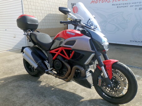 2011 Ducati Diavel, красный, 900000 рублей, вид 5
