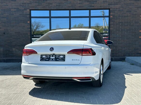2021 Volkswagen Bora IV, белый, 1899000 рублей - вид 3