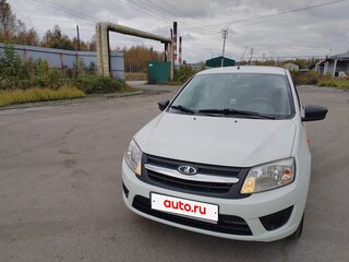 2015 Lada (ВАЗ) Granta I, белый, 550000 рублей, вид 1