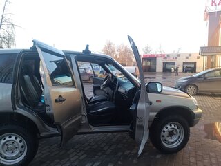 2008 Chevrolet Niva I, серый, 310000 рублей, вид 3