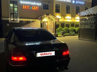 2003 Mercedes-Benz E-Класс 240 III (W211, S211), синий, 570000 рублей, вид 3