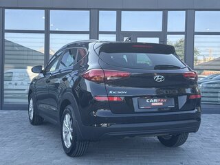 2020 Hyundai Tucson III Рестайлинг, чёрный, 1965000 рублей, вид 3