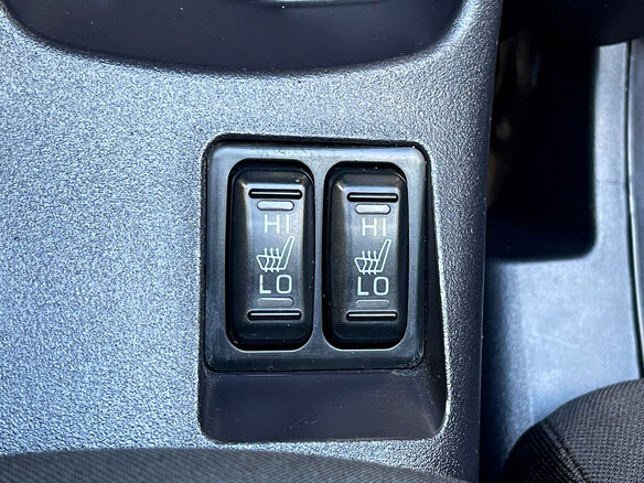 2011 Mitsubishi Lancer X Рестайлинг, серебристый, 629000 рублей - вид 23