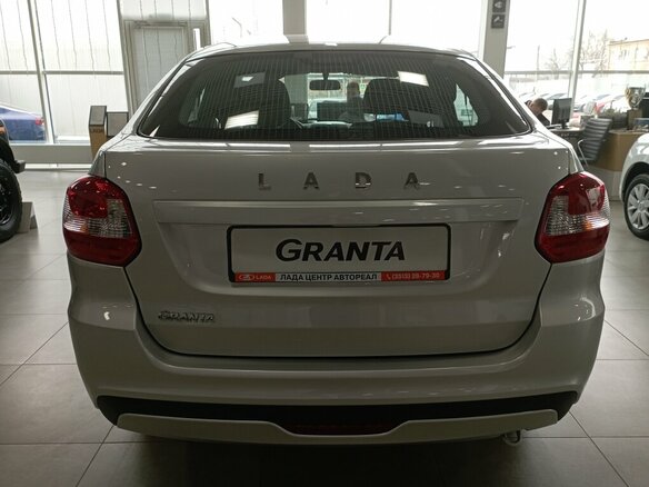 2026 Lada (ВАЗ) Granta I Рестайлинг, серебристый - вид 7