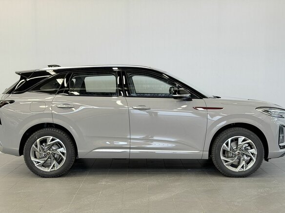 2025 Hongqi HS3, серый, 3269000 рублей - вид 6
