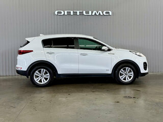 2016 Kia Sportage IV, белый, 1797000 рублей, вид 4