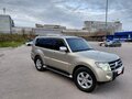 2008 Mitsubishi Pajero IV, бежевый, 1620000 рублей - вид 3
