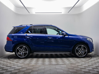 2017 Mercedes-Benz GLE 400 9G-Tronic I (W166), синий, 3700000 рублей, вид 4