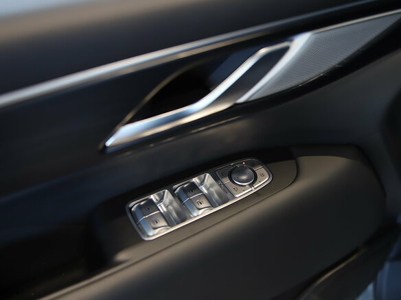 2025 Wey 80 44.28 kWh, серый - вид 11