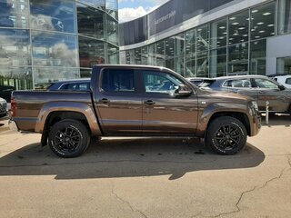 2018 Volkswagen Amarok I Рестайлинг, коричневый, 3750000 рублей, вид 3