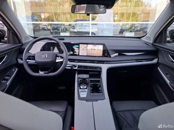 2024 Changan CS75 Plus III, серый, 3400000 рублей - вид 3