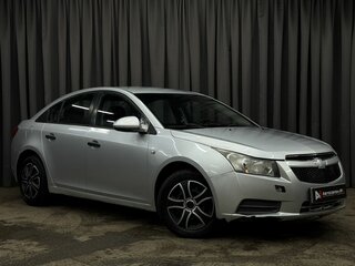 2011 Chevrolet Cruze I, серебристый, 459777 рублей, вид 3