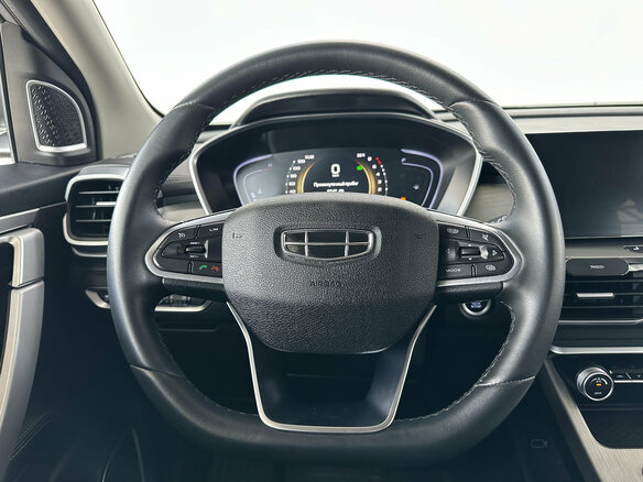 2022 Geely Coolray I, серый, 1410000 рублей - вид 13