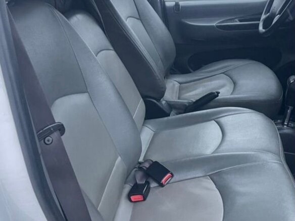 2007 Hyundai Starex, белый, 400000 рублей - вид 9
