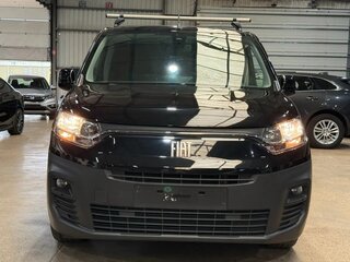 2023 Fiat Doblo III, чёрный, 2815000 рублей, вид 2