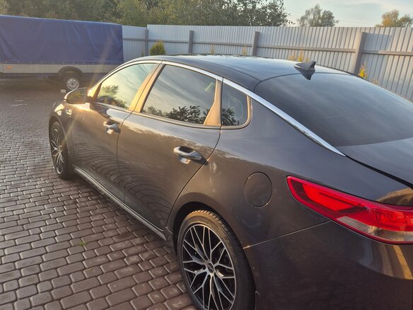 2017 Kia Optima IV, серый, 1890000 рублей - вид 8