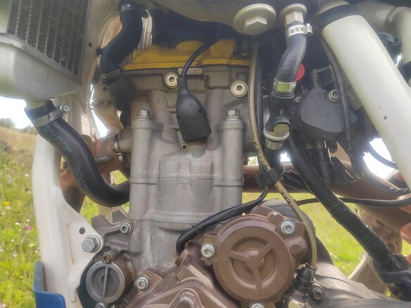 2015 Husqvarna FC 250, белый - вид 10
