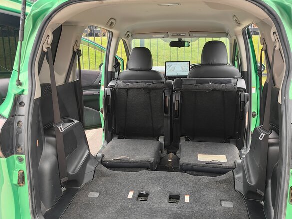 2015 Toyota Sienta II, зелёный, 1290000 рублей - вид 21