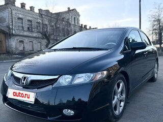 2010 Honda Civic VIII Рестайлинг, чёрный, 860000 рублей, вид 1