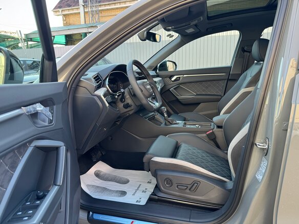 2026 Audi Q3 35 TFSI II (F3), серый, 3880000 рублей - вид 12