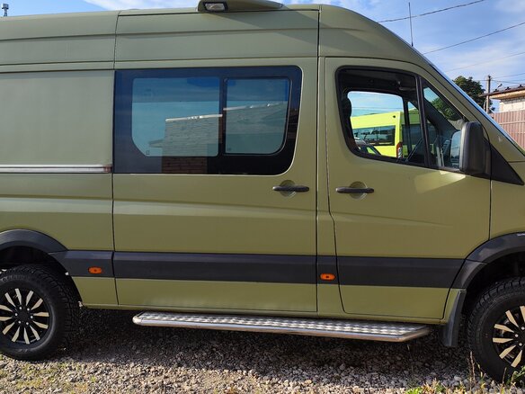 2013 Mercedes-Benz Sprinter, зелёный, 3620000 рублей - вид 4