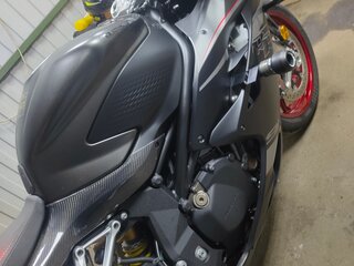 2025 QJMotor SRK 921 RR, чёрный, 1099999 рублей, вид 5