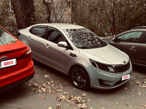 2013 Kia Rio 4-speed III, серый, 650000 рублей - вид 24